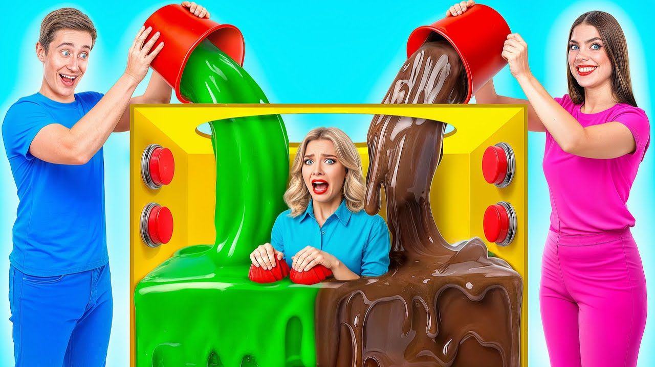 1000 Загадочных Кнопок и Только Одна Тебя Спасет  Сумасшедшие Идеи для Пранков