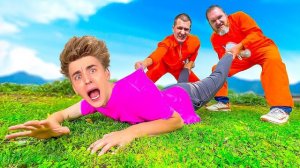 ЗА НАМИ ОХОТЯТСЯ БАНДИТЫ ! Влад Бумага А4 Видео Влада Влад а4 Бумага а4 А 4