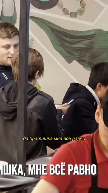 Популярный блогер пранк
