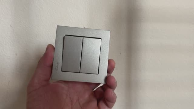 Как подключить двойной выключатель? Двухклавишный