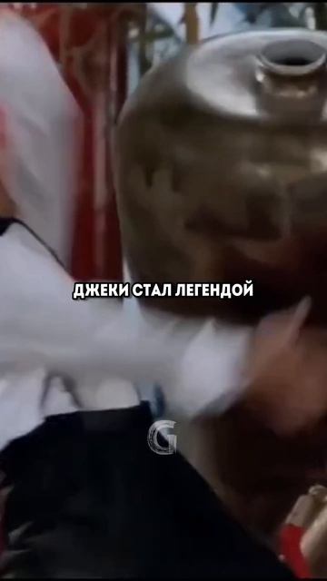 Джеки Чан и Крис Такер поддерживают дружеские отношения и радуют фанатов новыми встречами!