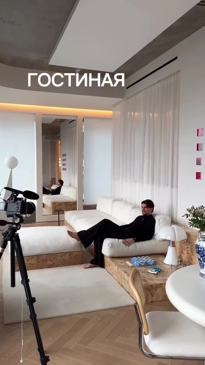 Выбрать стиль интерьера — это как заказать кофе в незнакомой кофейне. Ты либо берешь проверенный ...