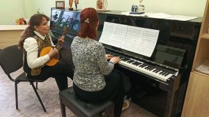 Дуэт преподавателей: Морозова Е.В. (домра), Женило Л.М. (фортепиано)