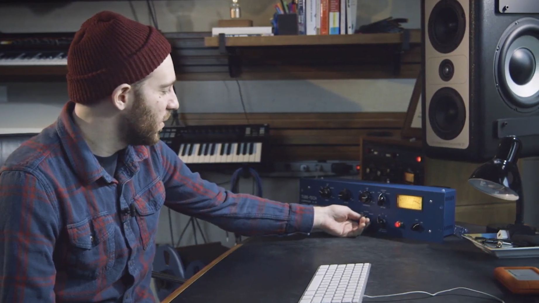 02. Focus On Kendrick's Vocals: Microphones, Spaces, Recording Chain, Mix Inserts, Effects Sends