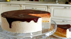 Торт «Птичье Молоко» с пышным заварным суфле в шоколадной глазури!