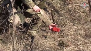 Инженерно-саперные подразделения Ивановского гвардейского соединения ВДВ ежедневно разминируют и уни