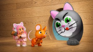 Я стала МЫШКОЙ чтобы ИГРАТЬ в ДОГОНЯЛКИ и ПРЯТКИ с КОТАМИ!