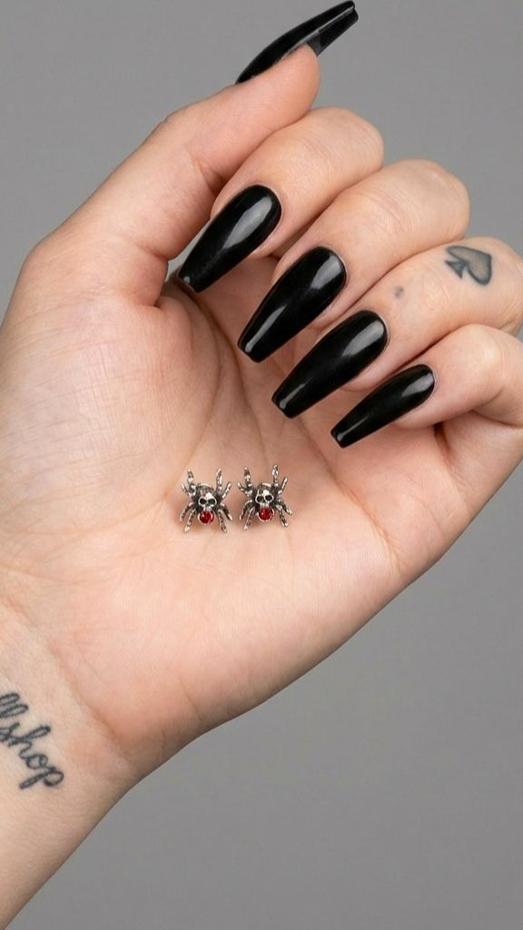 Минималистичные пусеты 