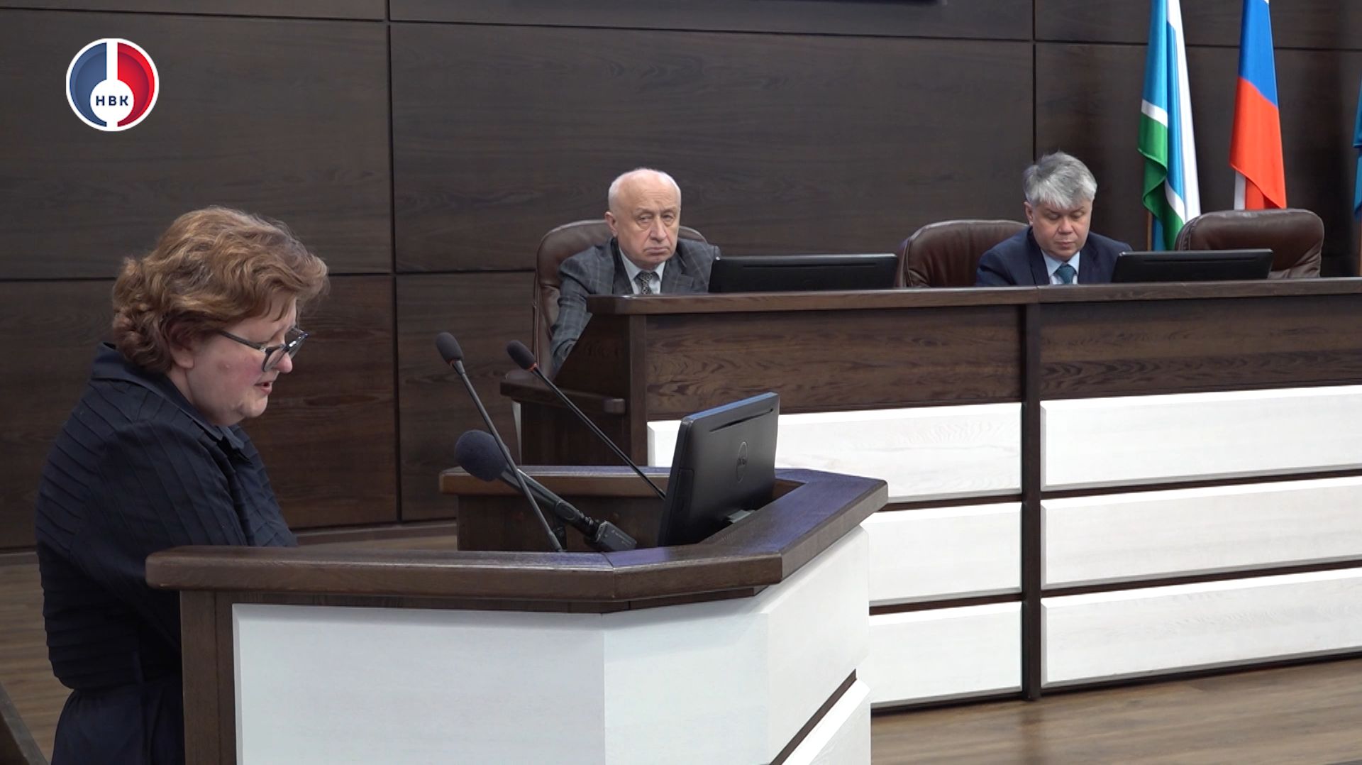 В Администрации прошли публичные слушания по обсуждению отчета об исполнении бюджета округа за 2025