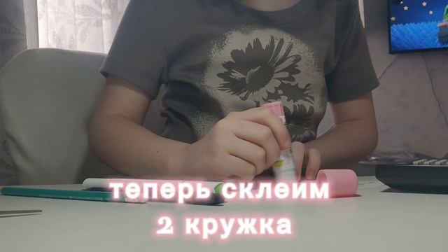 КАК СДЕЛАТЬ ЗНАЧОК делаю значок из бумаги ЛЕГКО от Супер Мишка 🧸 смотреть онлайн