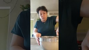 Чота так ПИЦЦЫ захотелось 🍕 щас тесто быстренько сделаю 💥