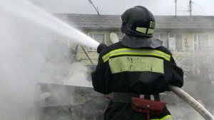 Путин поручил главе МЧС Куренкову отправится в Туапсе и контролировать тушение пожара на НПЗ