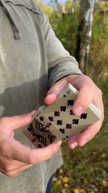 Как сделать веер с картами