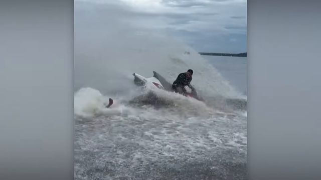 ЭТИ СЛУЧАИ С КОРАБЛЯМИ И ЛОДКАМИ УДАЛОСЬ СНЯТЬ НА КАМЕРУ