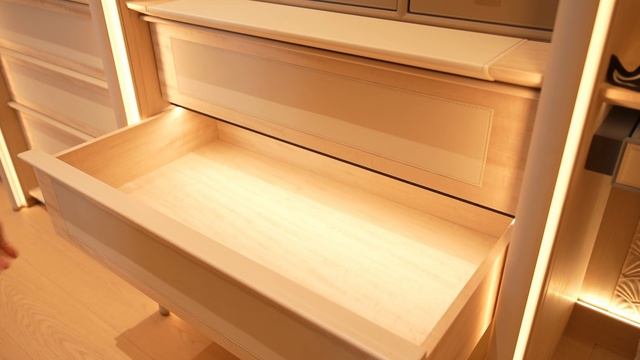 2026-04-10 Карпентер тумба