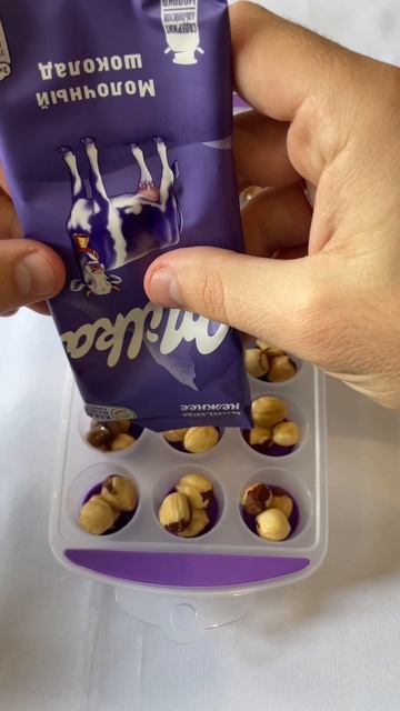 Мы сами сделали шоколадные конфеты с фундуком