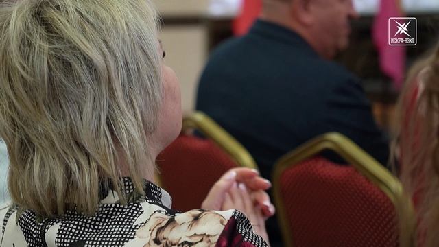 Документ гражданина РФ! В ДК «Химик» прошла церемония вручения паспортов школьникам