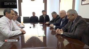 Сайгидахмед Ахмедов навестил врачей, получивших ранения в результате нападения 23 апреля