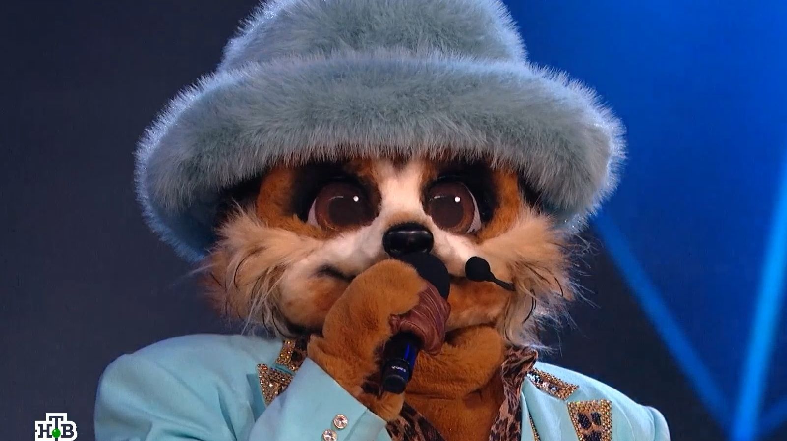 Кирилл Астапов в шоу Маска коротко