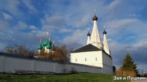 Пешком по Угличу в Алексеевский монастырь. «Дивная» Успенская церковь.