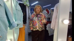 Поездка в город по делам и снова любимый магазин...Примерки...