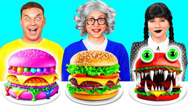 Кулинарный Челлендж Уэнсдей МакДональдс против Бабушки