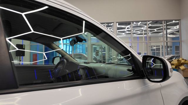 Mitsubishi Outlander смотреть онлайн