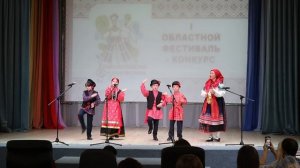 МБУДО ЦДО «Реальная школа», квартет фольклорного ансамбля «Капуста».