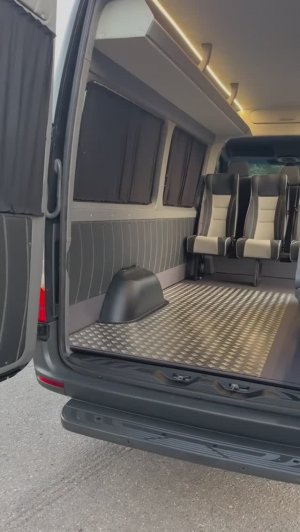 Переоборудование из цельнометаллического MB Sprinter в пассажирский(под ритуальные услуги)