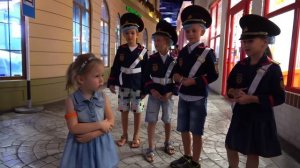 Шуточное Ограбление Банка ! Детские ролевые игры