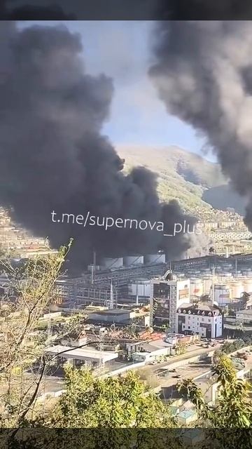 Туапсе .. видео снято сегодня в 6:30 утра по местному времени ..