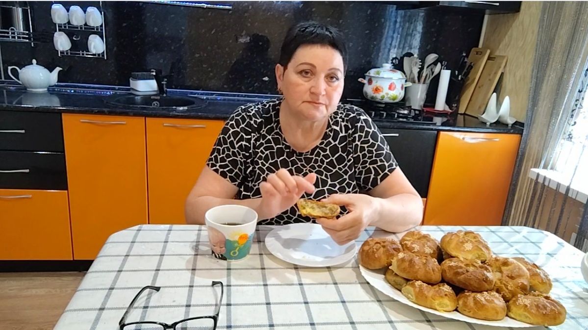 ЖИЗНЬ В СЕЛЕ:продолжение/НАПЕКЛА КУРНИКИ😋