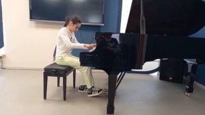 Мари Арзуманян, М. Парцхаладзе, В цирке