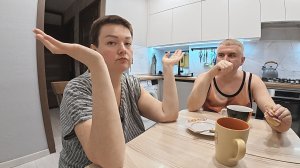 Вован получил ТРАВМУ! Закупили ВКУСНЯШКИ на ПРАЗДНИЧНЫЙ ужин! Быстрый ПЕРЕКУС с тайским кофе! Влог
