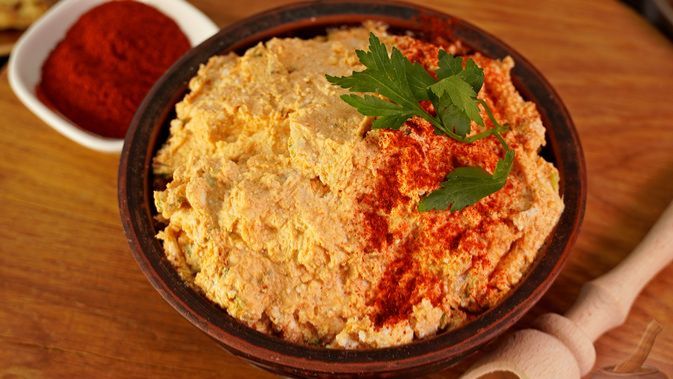 ЗАКУСКА ИЗ БРЫНЗЫ И ТВОРОГА С ТУНЦОМ