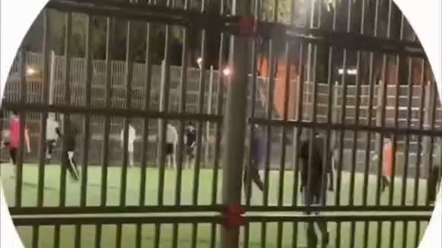 Москва, Коньково кишлачники оккупировали новую спортплощадку