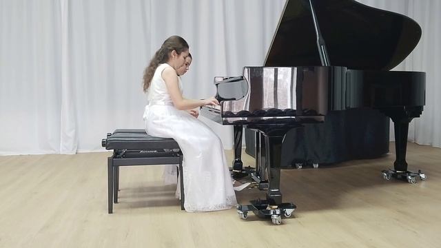 Дуэт Иванова Дарья и Блынская Ева - Э.Григ Танец Анитры; Н.Римский-Корсаков Полет Шмеля
