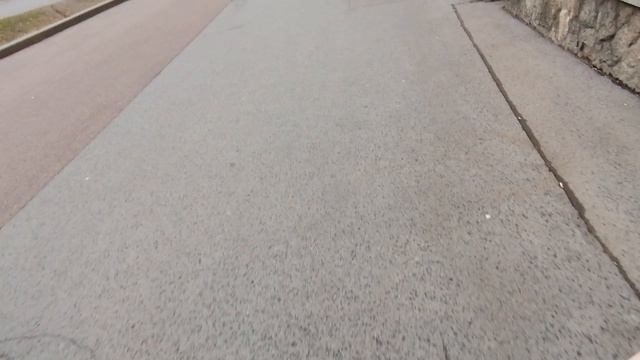 Иду от проспекта Большевиков