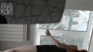 Девушка  в чёрном