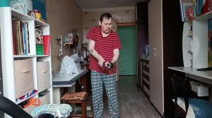 Жизнь после инсульта.Кормлю рыбят в акваобщаге,занимаюсь ЛФК.