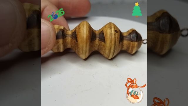 Елочная игрушка сосулька