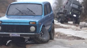 Нива 4х4 сломалась на бездорожье