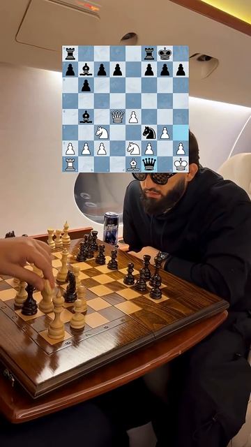 Арман Царукян играет в шахматы #шахматы #chess