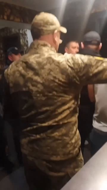 В Одессе снова стычка с военкомами, люди доведены до предела