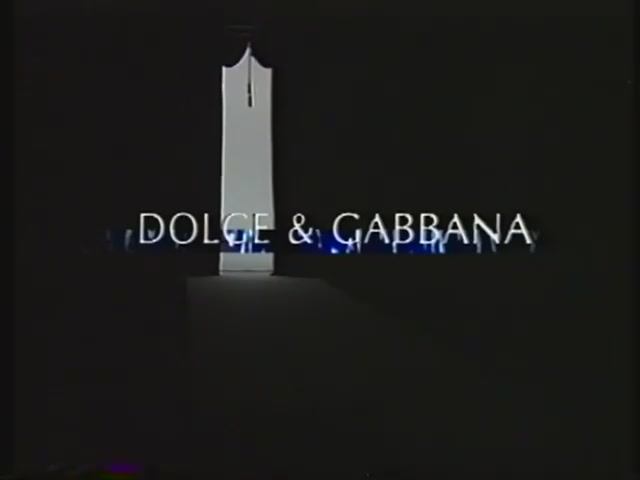 Показ женской коллекции Dolce & Gabbana осень-зима 1996-1997