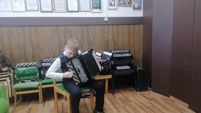 Таран Андрей 
В. Мотова 