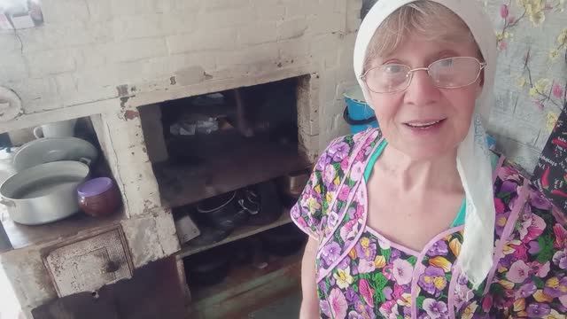 Сею помидоры Пеку пироги в русской печи