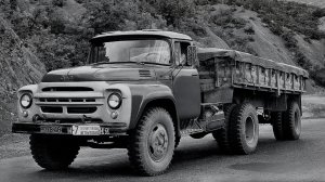 ЗИЛ-130 Почему водители советского союза мечтали работать на этом грузовике Автопром СССР