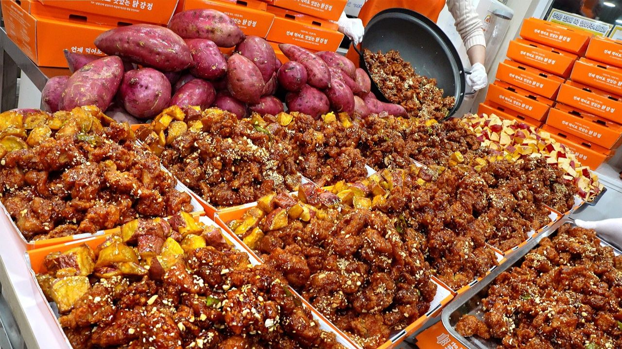 Картофель фри из сладкого картофеля, вручную, от маринада до специального соуса и добавки из угря