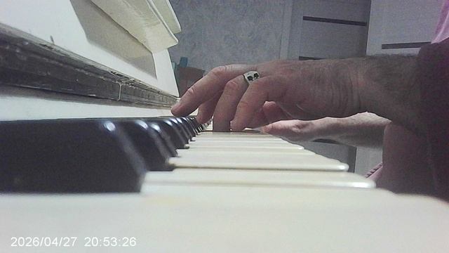 Пианино: "Во саду ли в огороде"